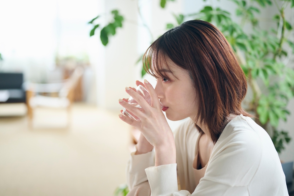 冬のボディは水分不足。あと2杯、水を飲もう！